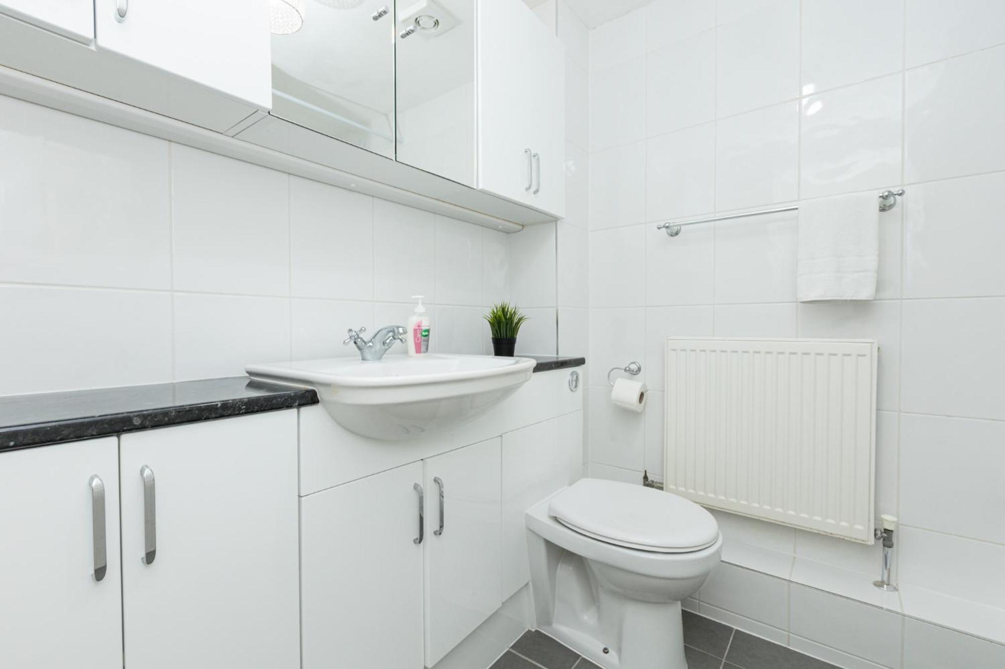 Charming 1Br Flat, Canning Town, Excel, City Hall London Luaran gambar